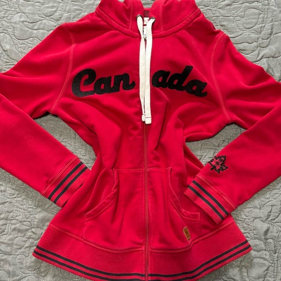 CLASSIC CANADIANA ZIP UP HOODIE - Picture 2 of 2